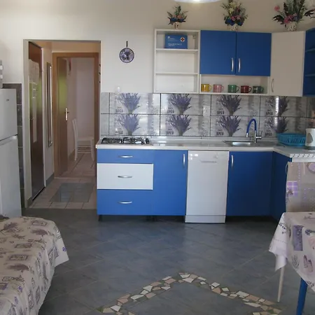 Апартаменты Grgek *